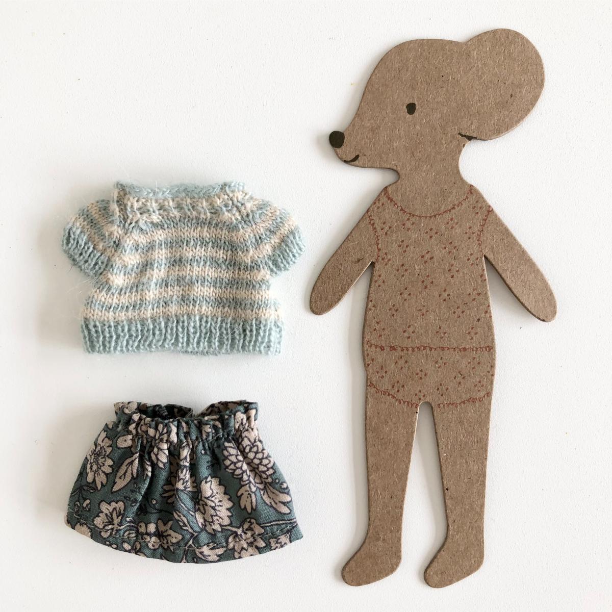 Teddy puppet toy doll knit sweater