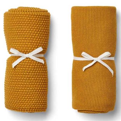 2 mini serviettes Liewood ou couvertures tricot -moutarde