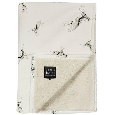 Couverture polaire Berceau Poussette cloud dancers MIES and Co l www.little-home.fr naissance maternité