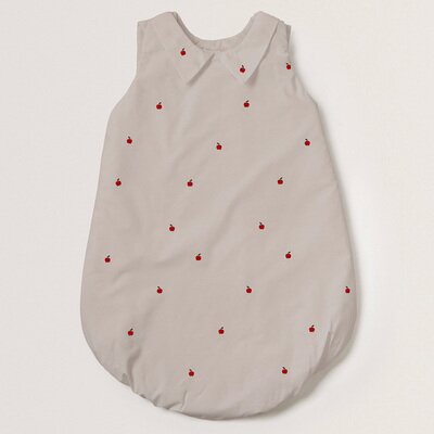 Gigoteuse Pommes Rouge Naissance GARBO AND FRIENDS www.little-home.fr BIO