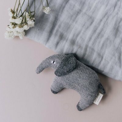 Doudou Peluche tricot éléphant MAIN SAUVAGE l www.little-home.fr Peluche Doudou Naissance Premier âge
