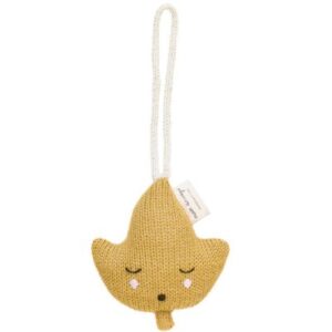 Jouet éveil bébé feuille moutarde MAIN SAUVAGE l www.little-home.fr Jouet Portique éveil Montessori gym