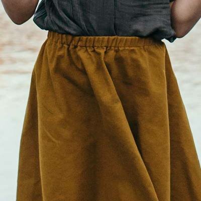 Jupe femme Julia Toile coton Bio ocre gold NUMERO 74 l www.little-home.fr Jupe soleil mi-saison mode N74
