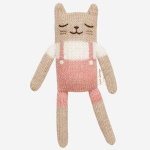 Peluche Doudou chaton salopette MAIN SAUVAGE l www.little-home.fr Poupée