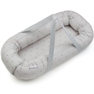 Nid d'ange petit cocoon Gro - gris pois noirs LIEWOOD
