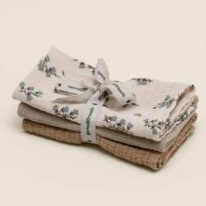 3 petits Langes Bluebell GARBO AND FRIENDS l www.little-home.fr Naissance